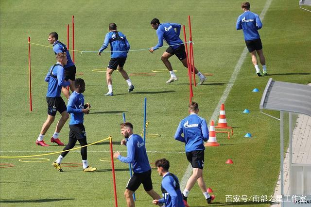 在你打前队友之前我就打过现队友🥊回顾当年追梦拳击普尔事件